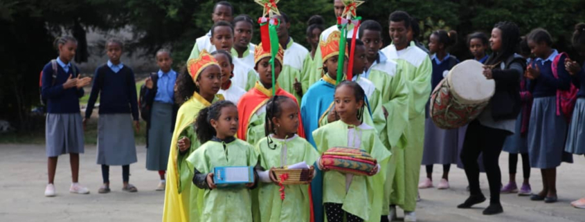 Eine äthiopische Sternsingergruppe