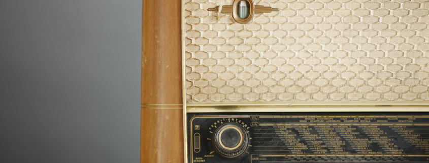 Ein alter Radioapparat