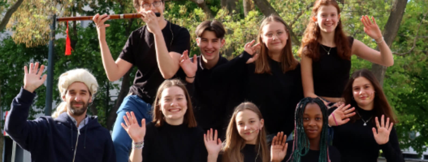 Der Jugendchor der Pfarre Hildegard Burjan mit Markus